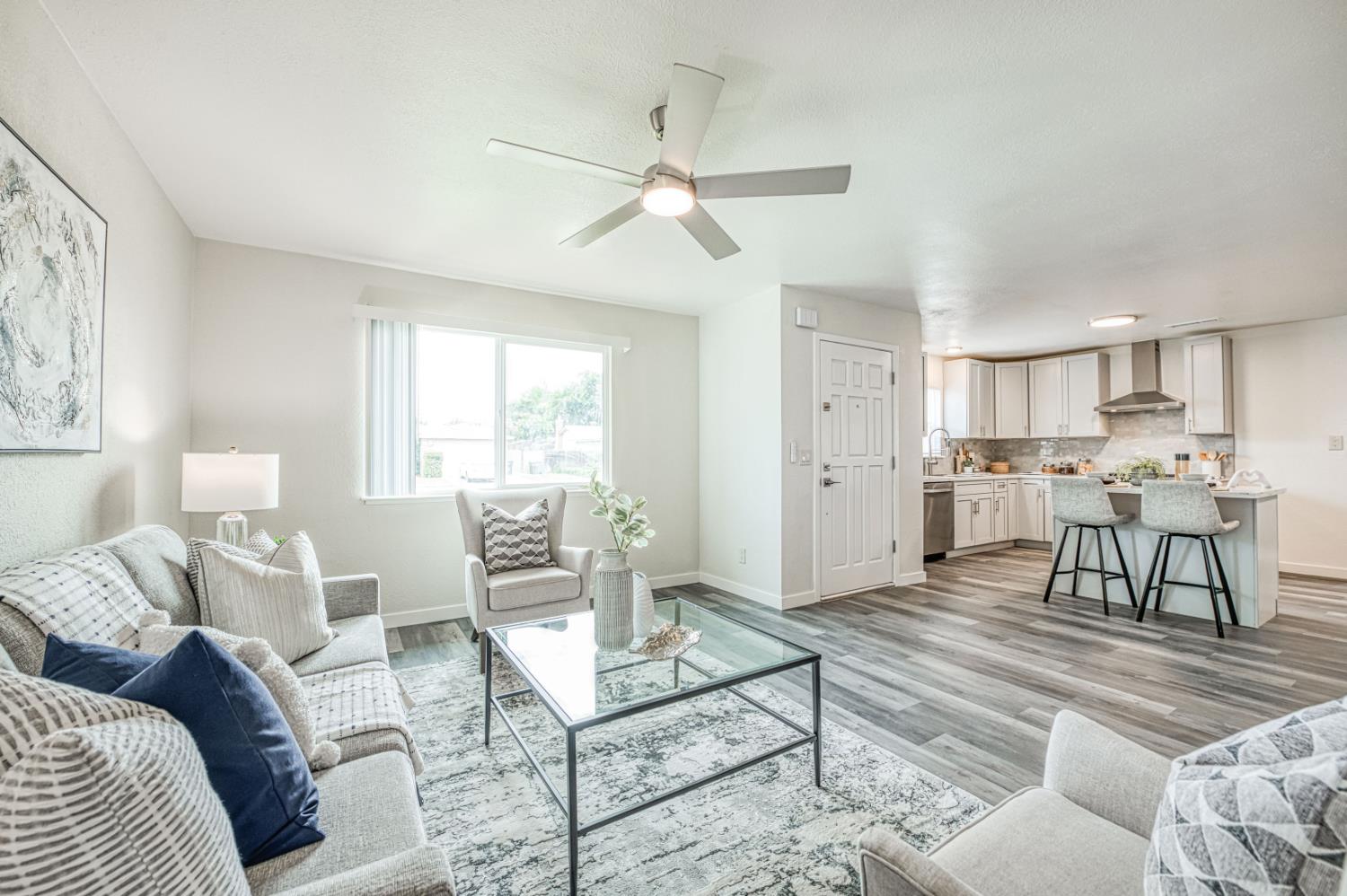 2612 Purdue Ave, Clovis, CA 93611