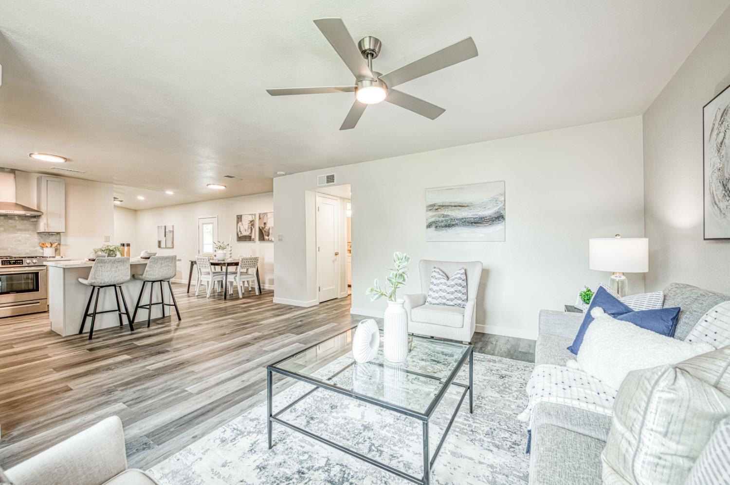 2612 Purdue Ave, Clovis, CA 93611