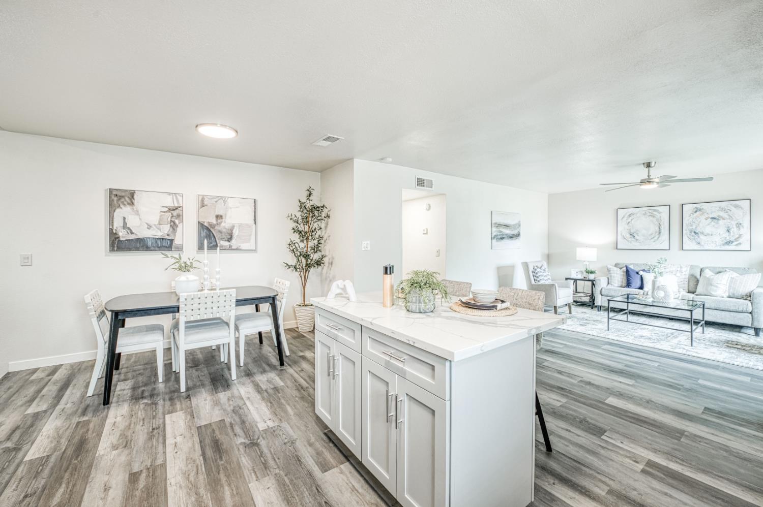 2612 Purdue Ave, Clovis, CA 93611