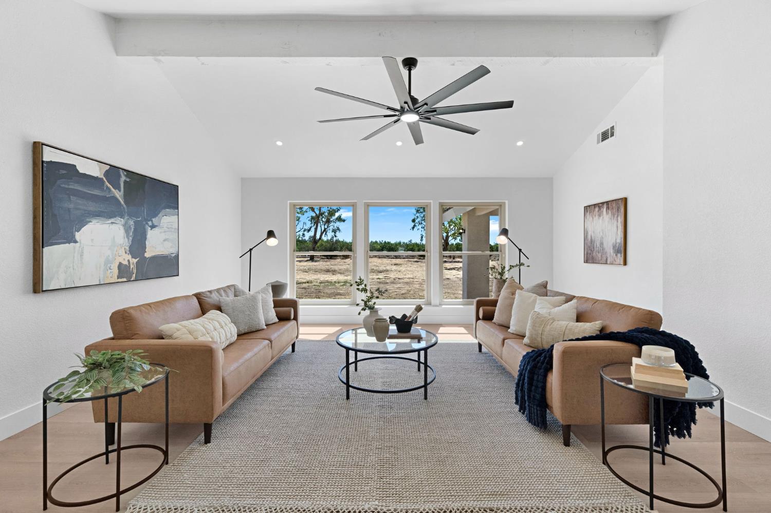 1470 N Locan Ave, Fresno, CA 93737