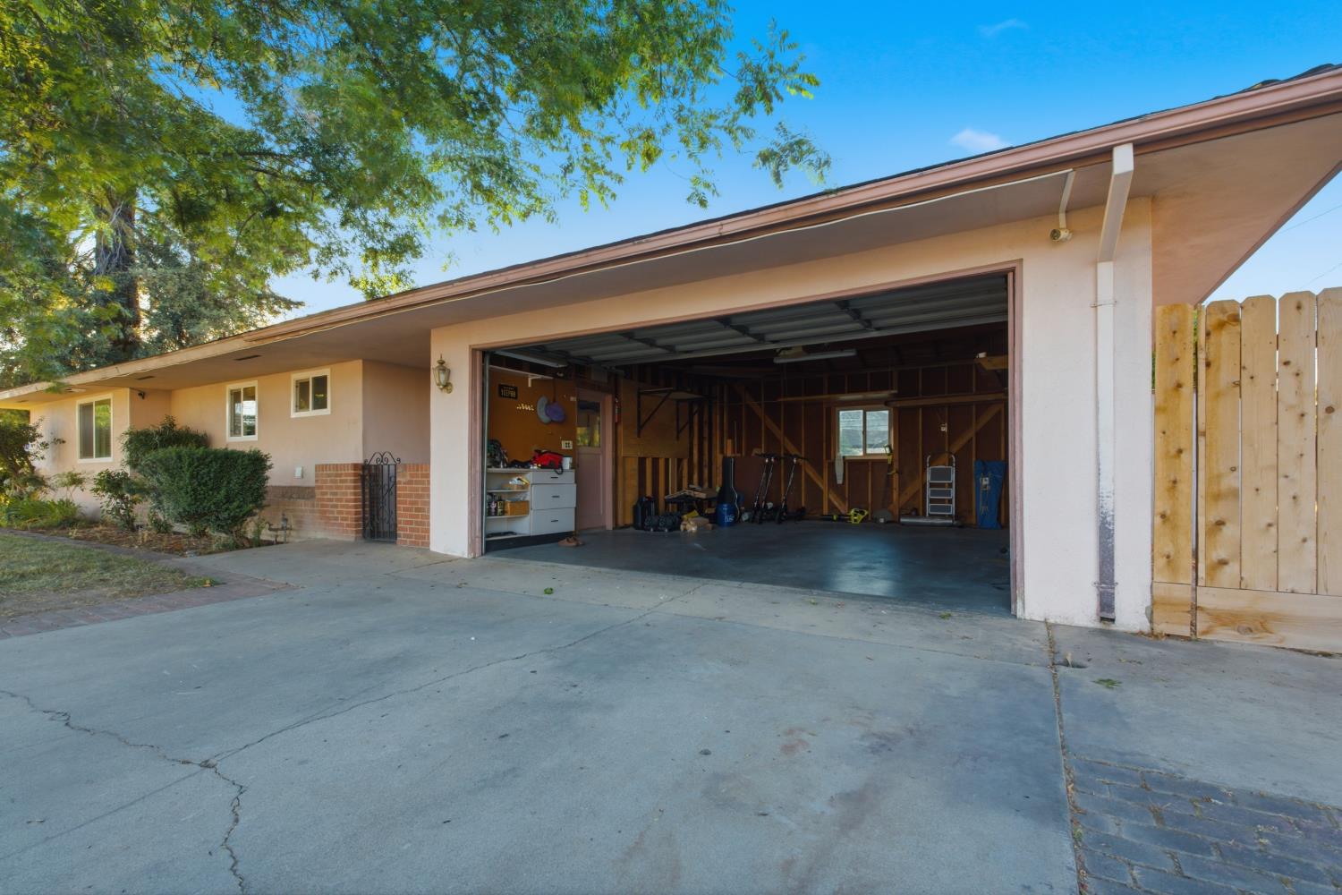 601 Williams Ave, Madera, CA 93637