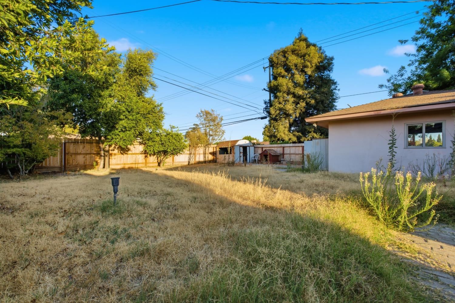 601 Williams Ave, Madera, CA 93637