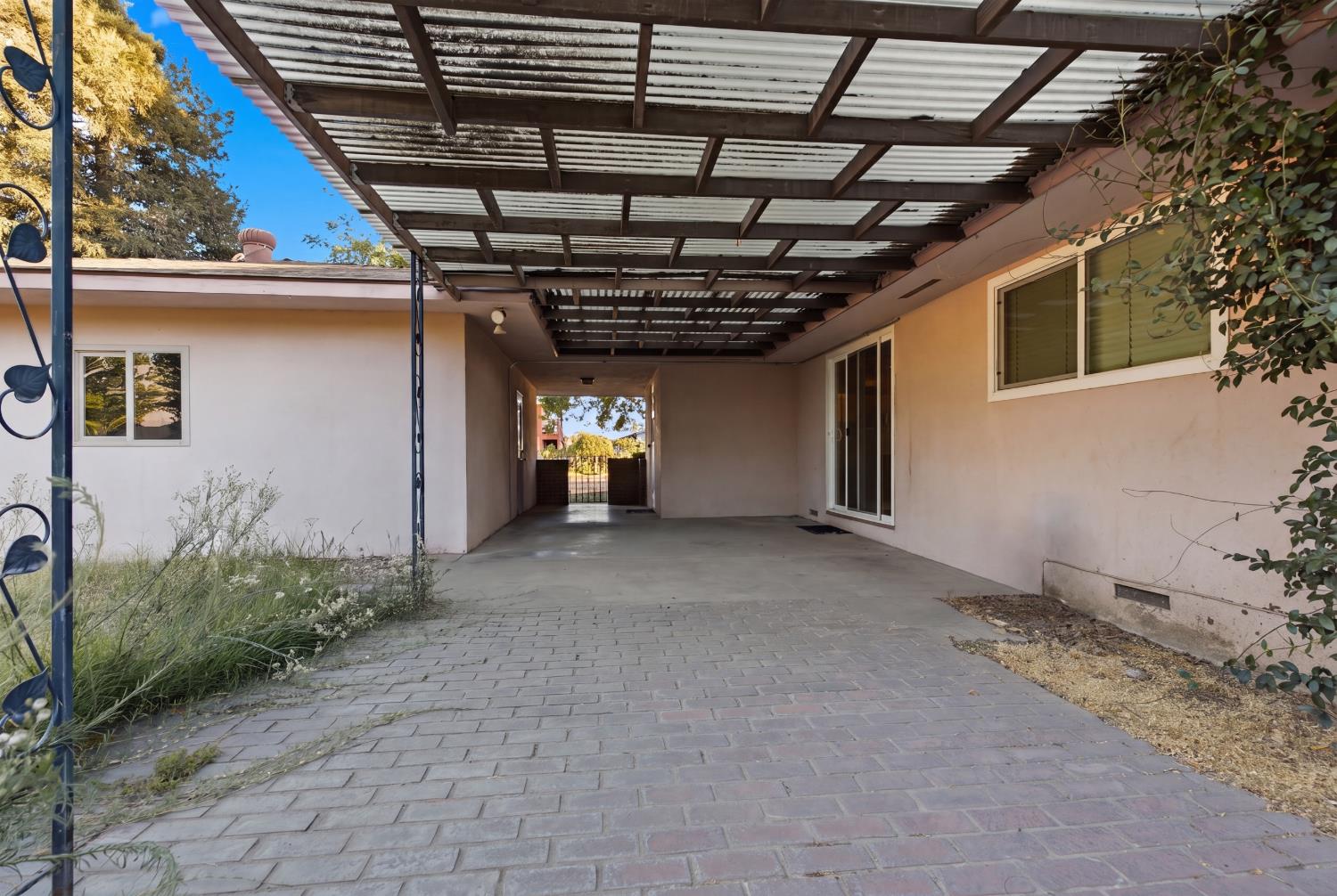 601 Williams Ave, Madera, CA 93637