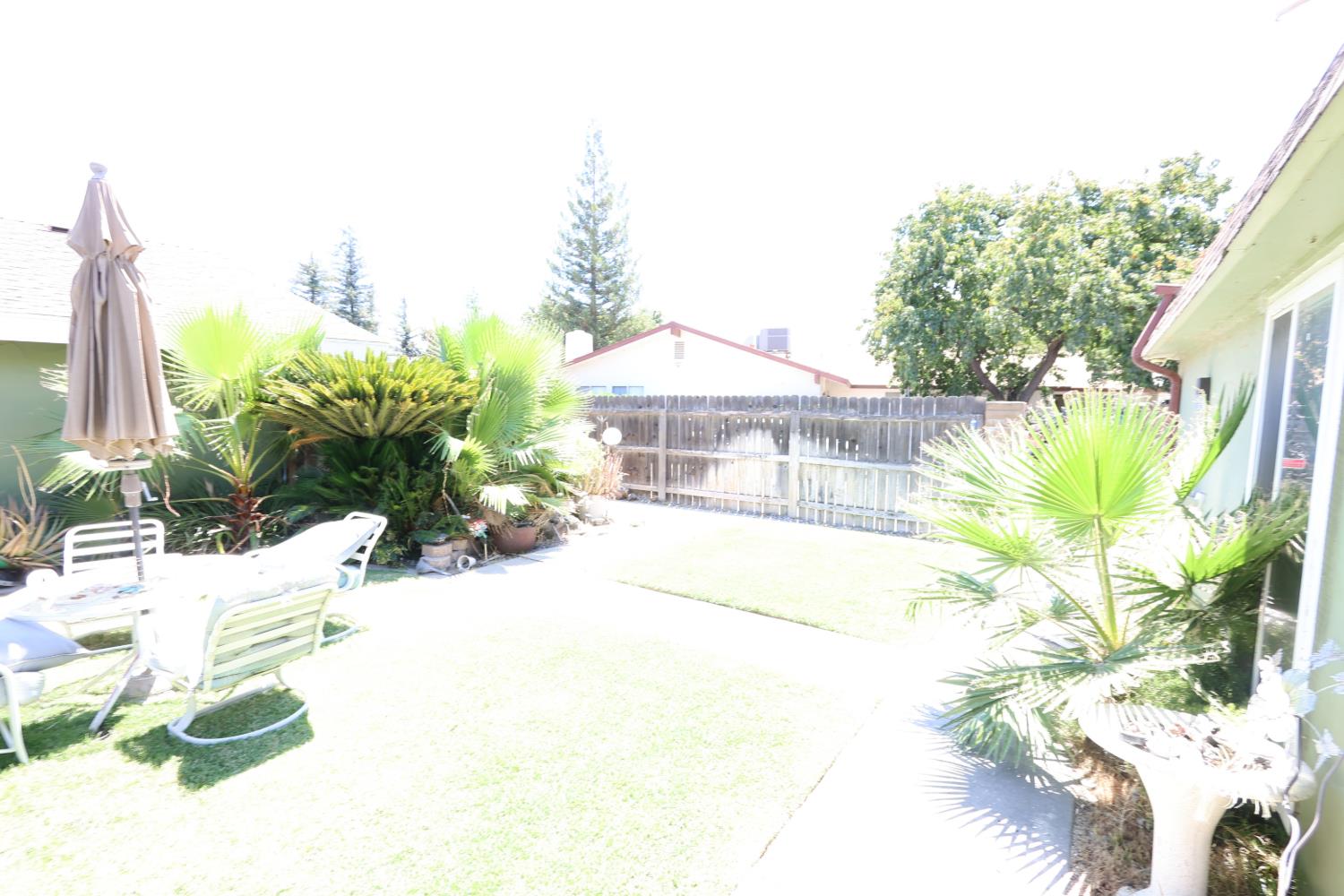 1058 Pierce Dr, Clovis, CA 93612