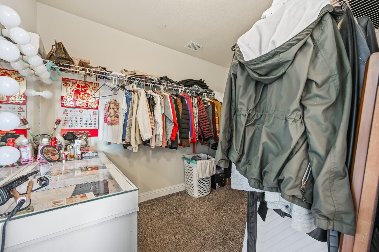 1751 Mitchell St, Selma, CA 93662