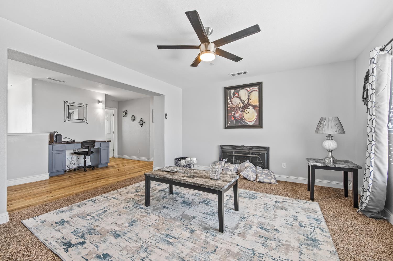 1751 Mitchell St, Selma, CA 93662