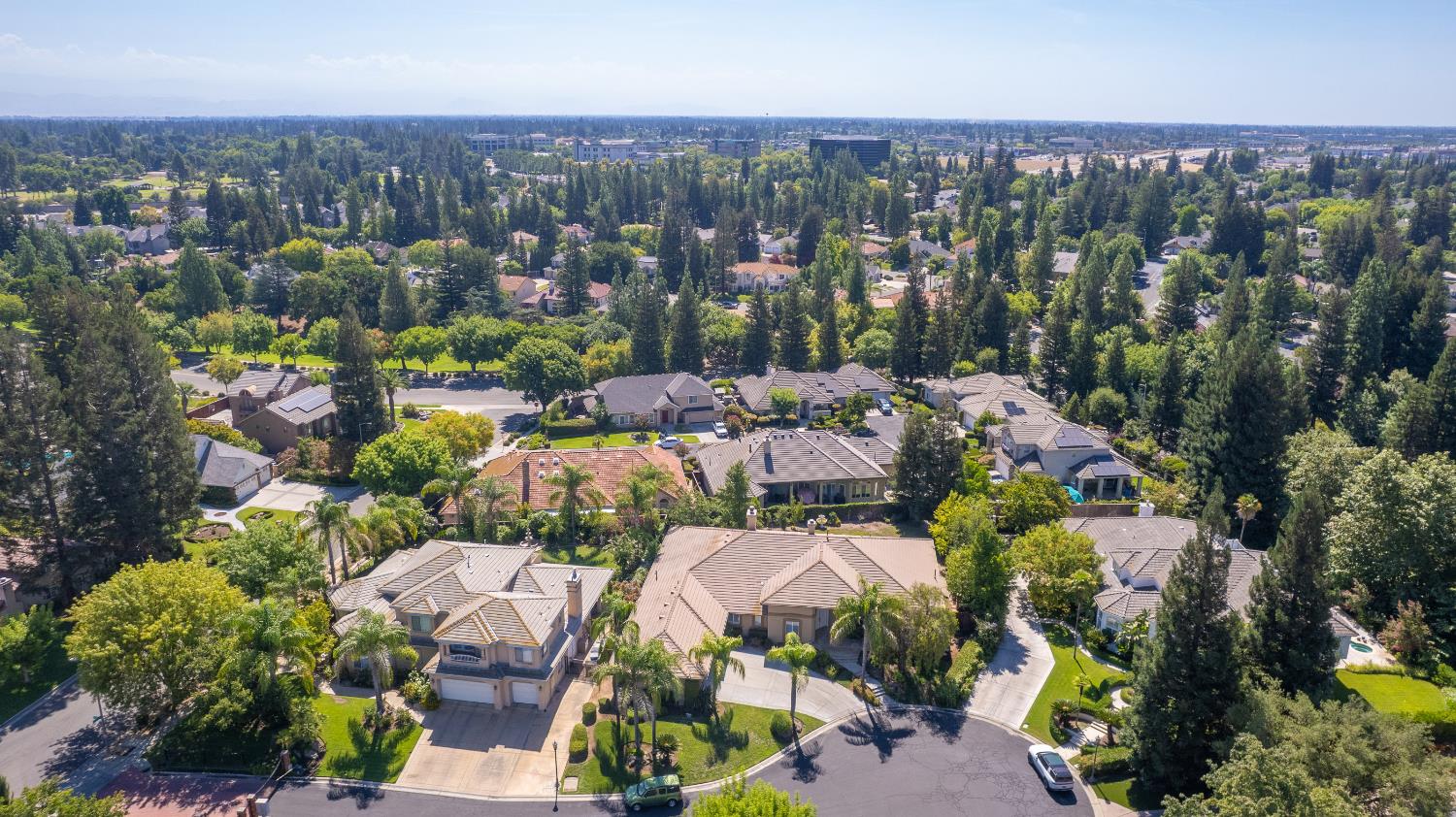333 W River Ct, Fresno, CA 93711