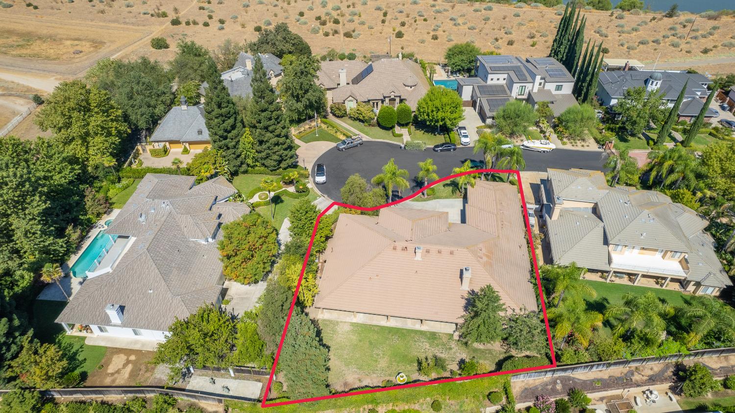 333 W River Ct, Fresno, CA 93711