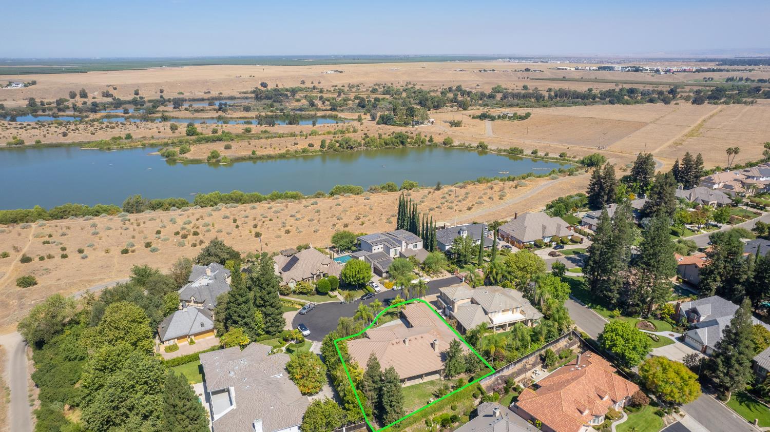 333 W River Ct, Fresno, CA 93711