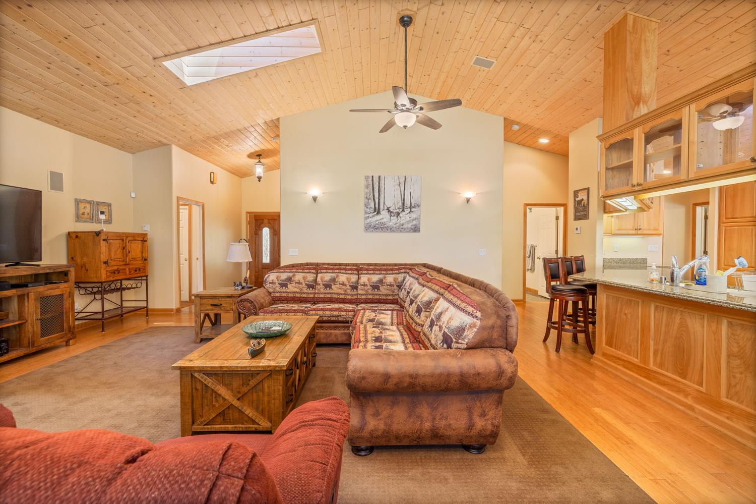 39964 N Cedar Vista Circle, Bass Lake, CA 93604
