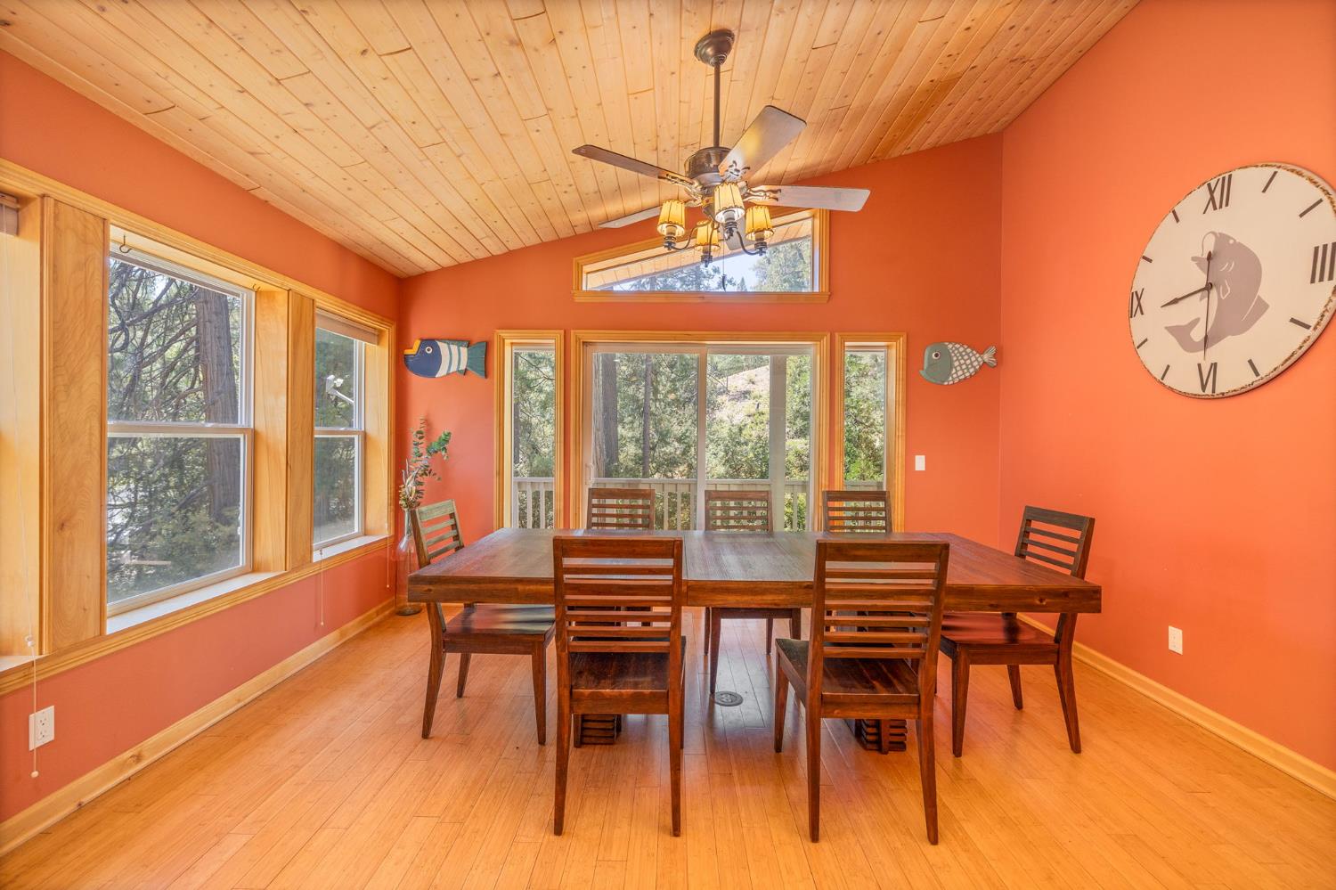 39964 N Cedar Vista Circle, Bass Lake, CA 93604