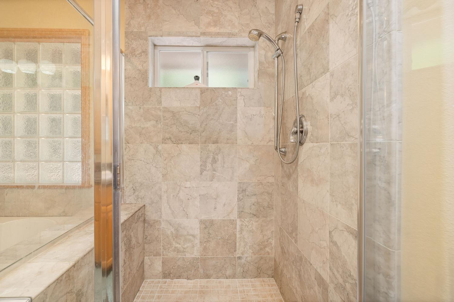 39964 N Cedar Vista Circle, Bass Lake, CA 93604