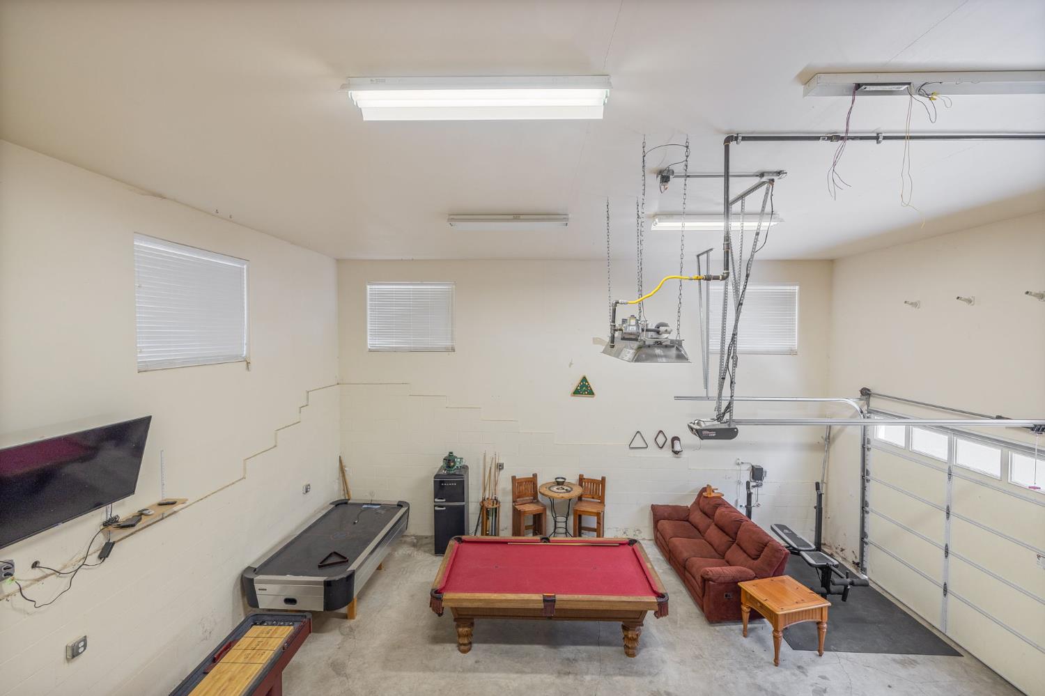 39964 N Cedar Vista Circle, Bass Lake, CA 93604