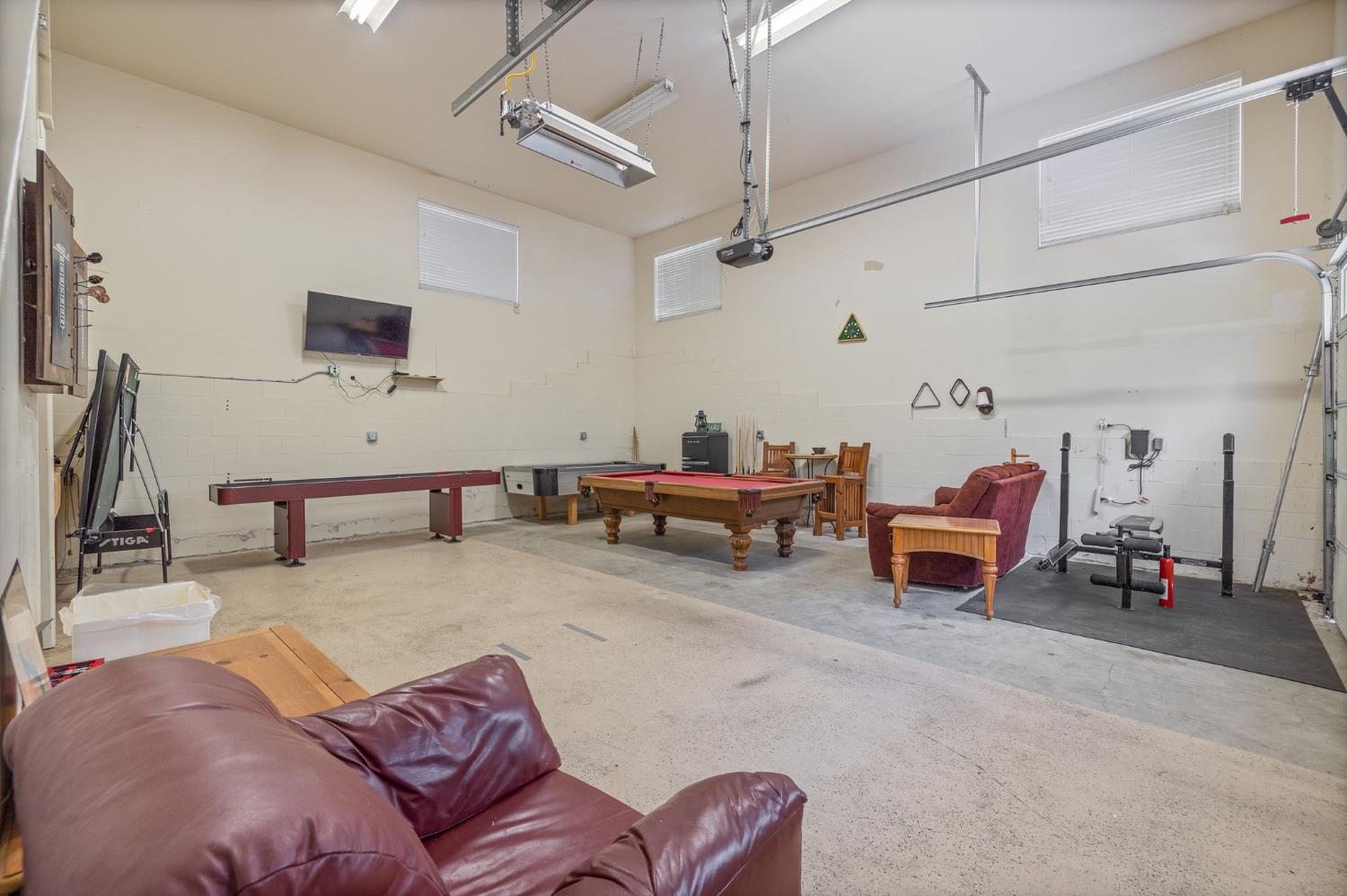 39964 N Cedar Vista Circle, Bass Lake, CA 93604