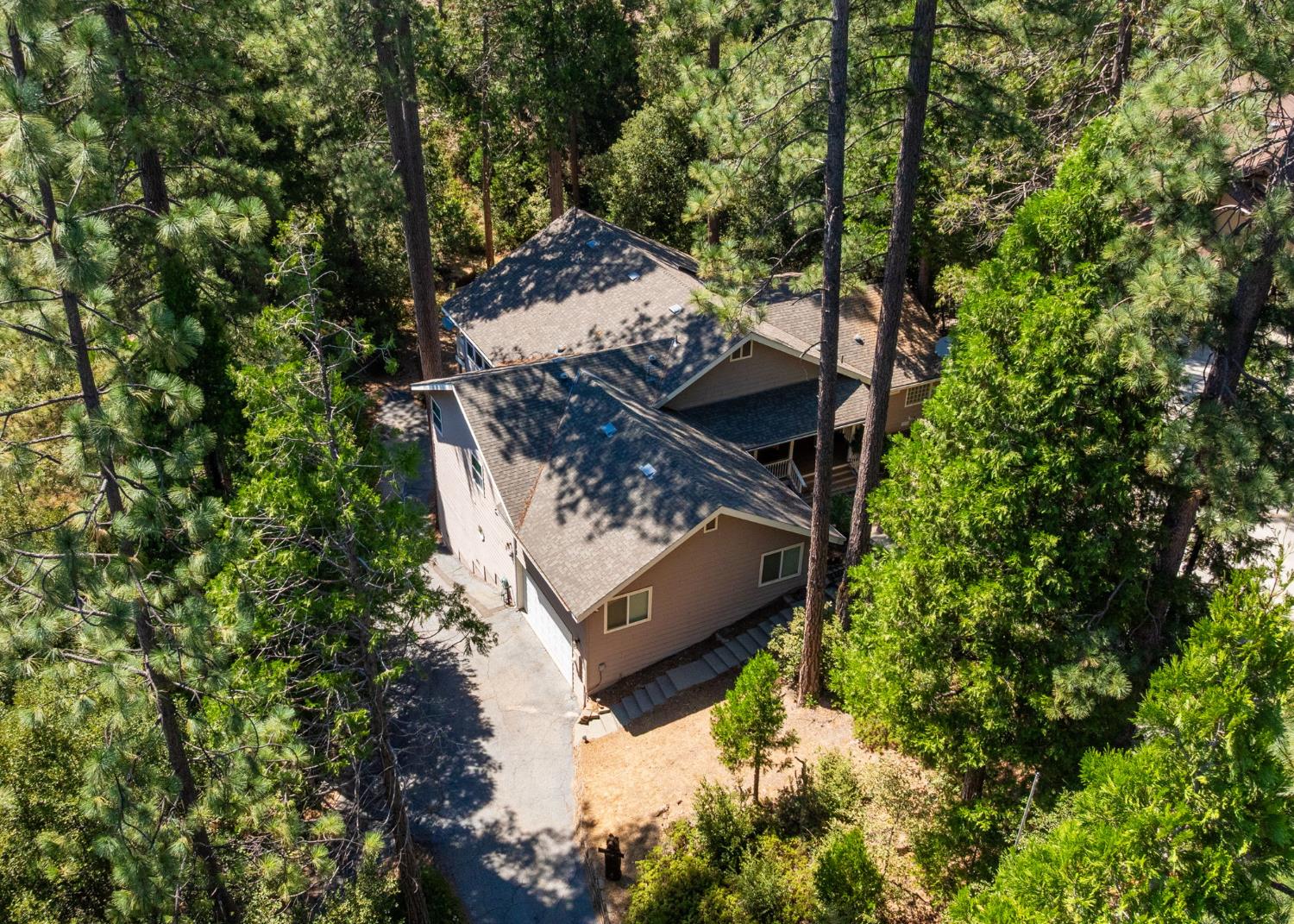39964 N Cedar Vista Circle, Bass Lake, CA 93604