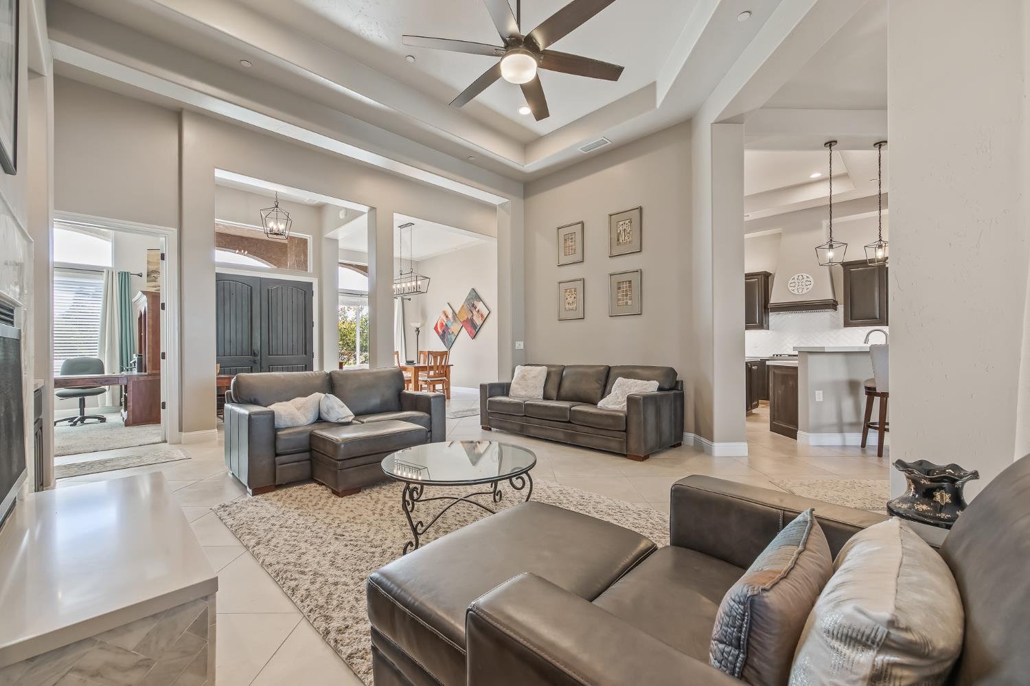 3775 N Indianola Ave, Sanger, CA 93657