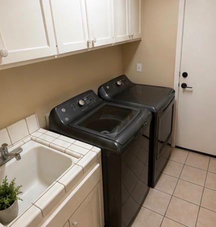 6313 N Gentry Ave, Fresno, CA 93711