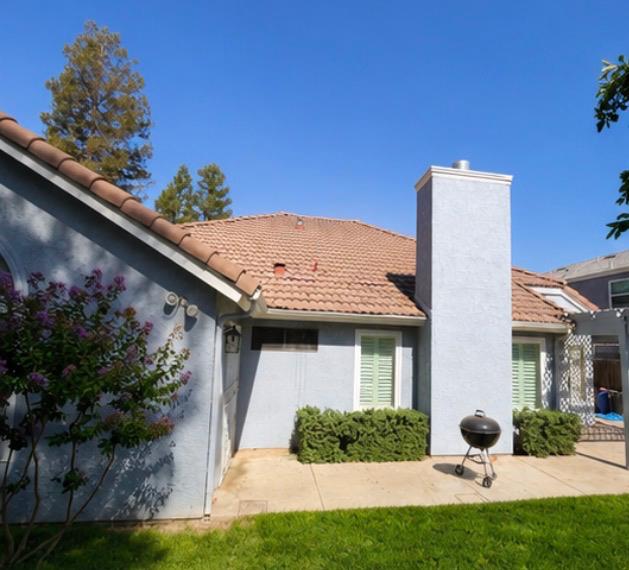 6313 N Gentry Ave, Fresno, CA 93711