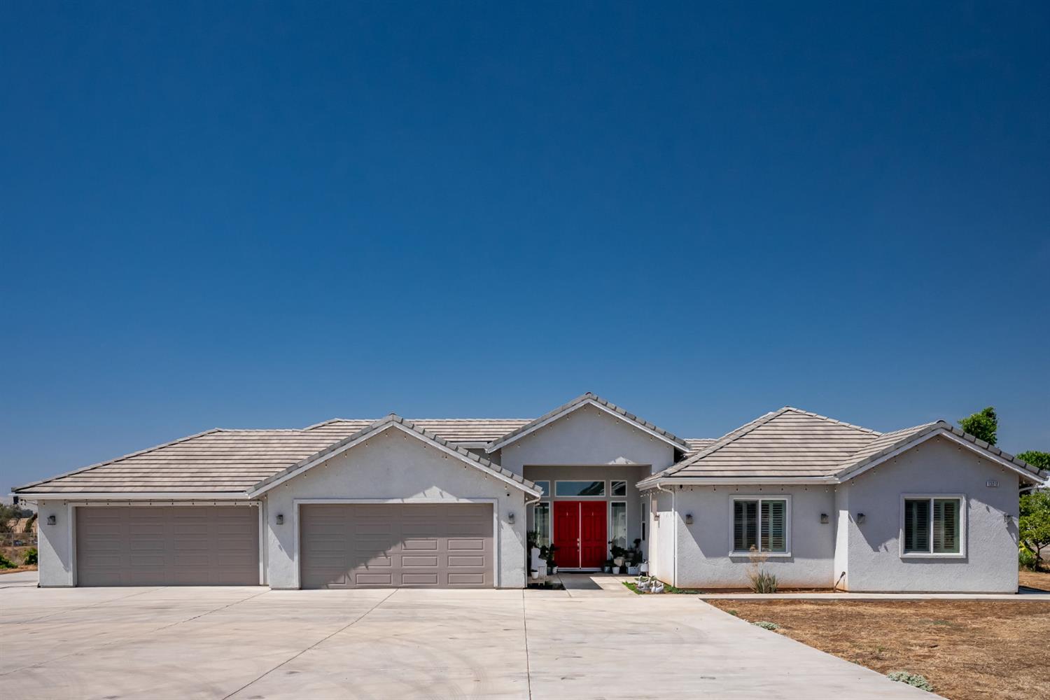 13212 E Shaw Ave, Sanger, CA 93657