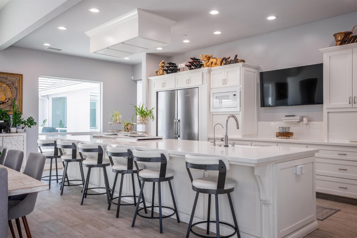 13212 E Shaw Ave, Sanger, CA 93657