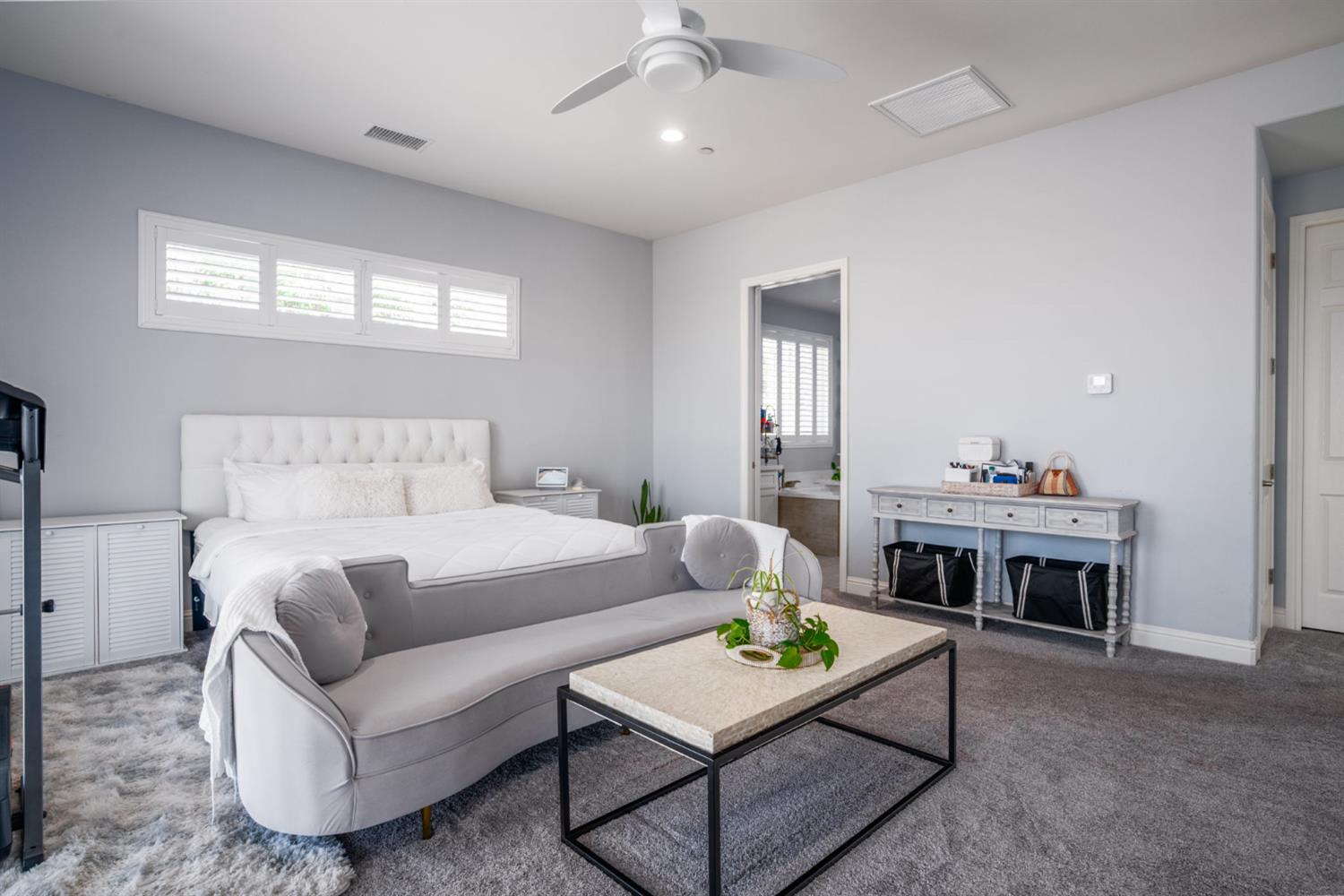 13212 E Shaw Ave, Sanger, CA 93657