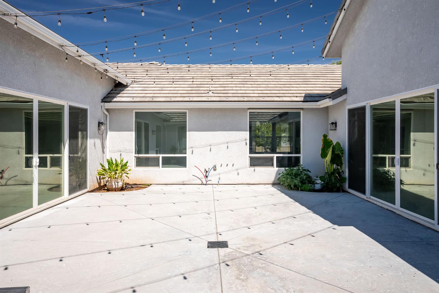 13212 E Shaw Ave, Sanger, CA 93657