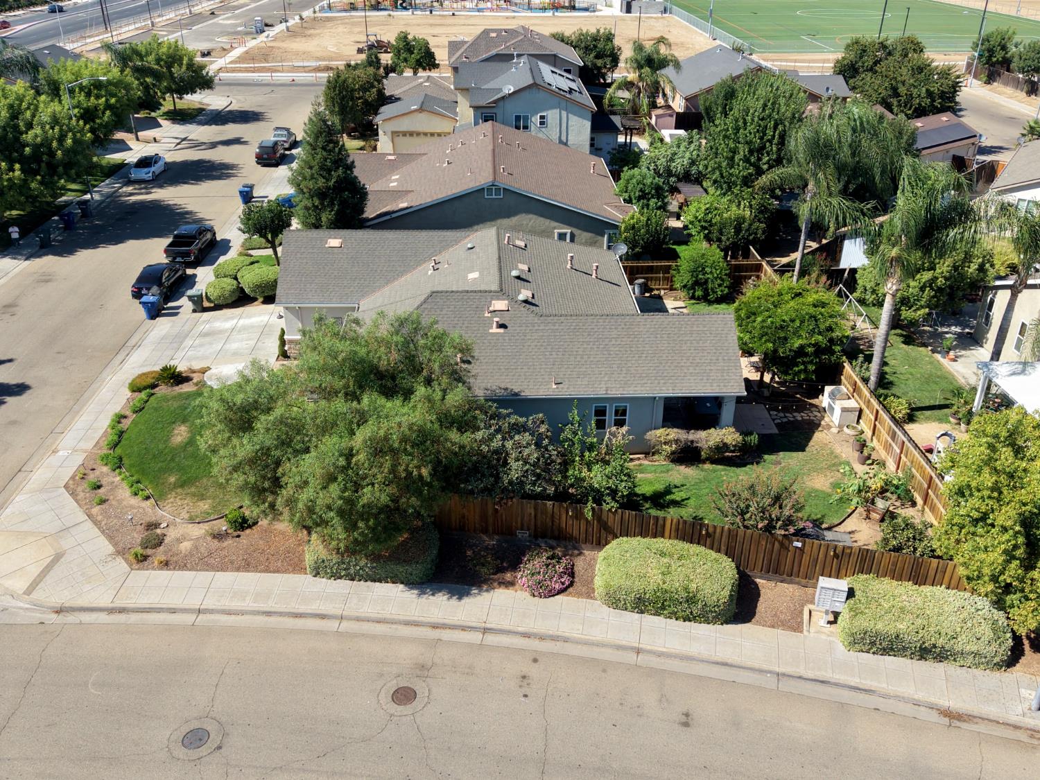 2297 S Adrian Ave, Fresno, CA 93727