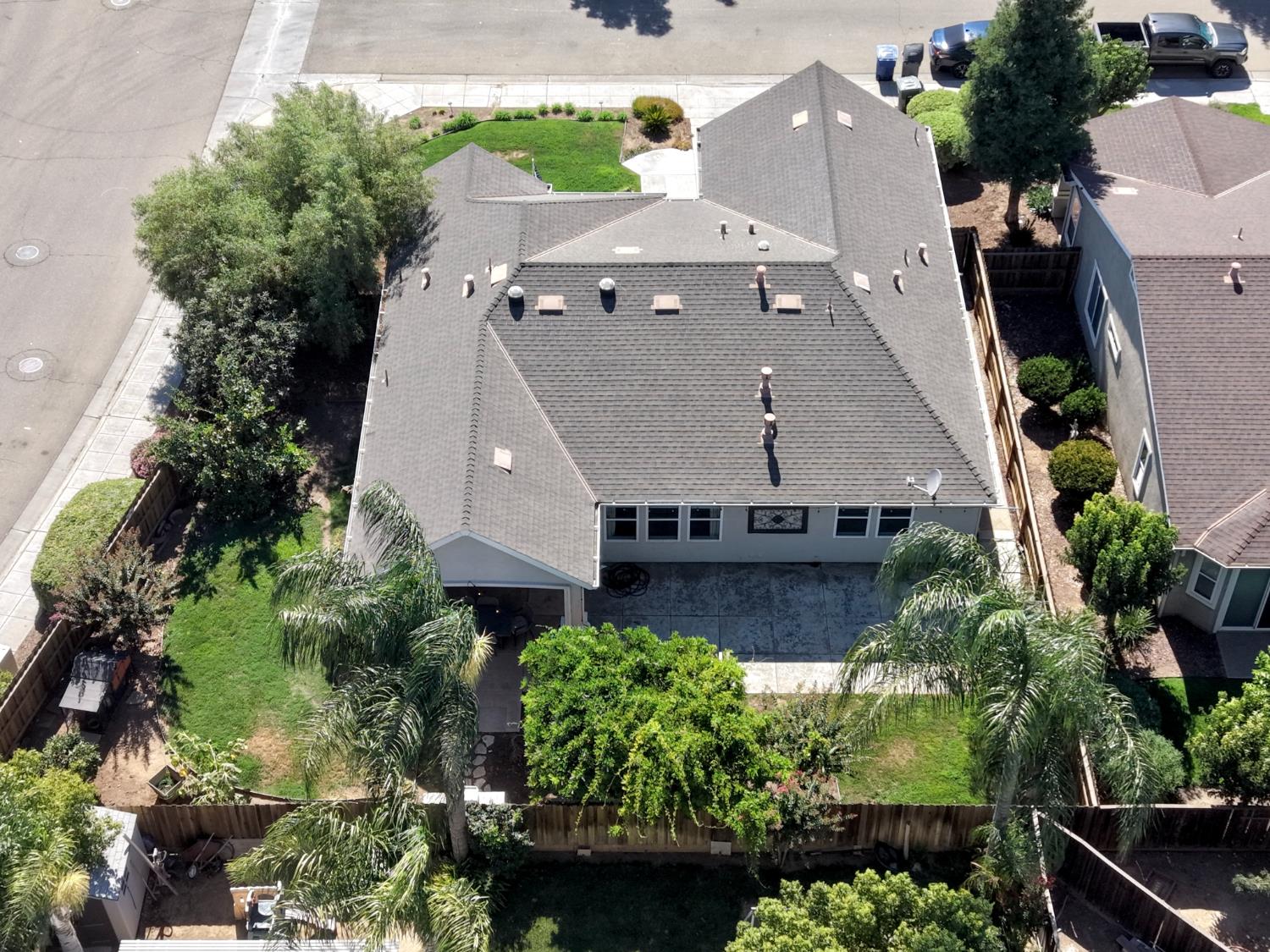 2297 S Adrian Ave, Fresno, CA 93727