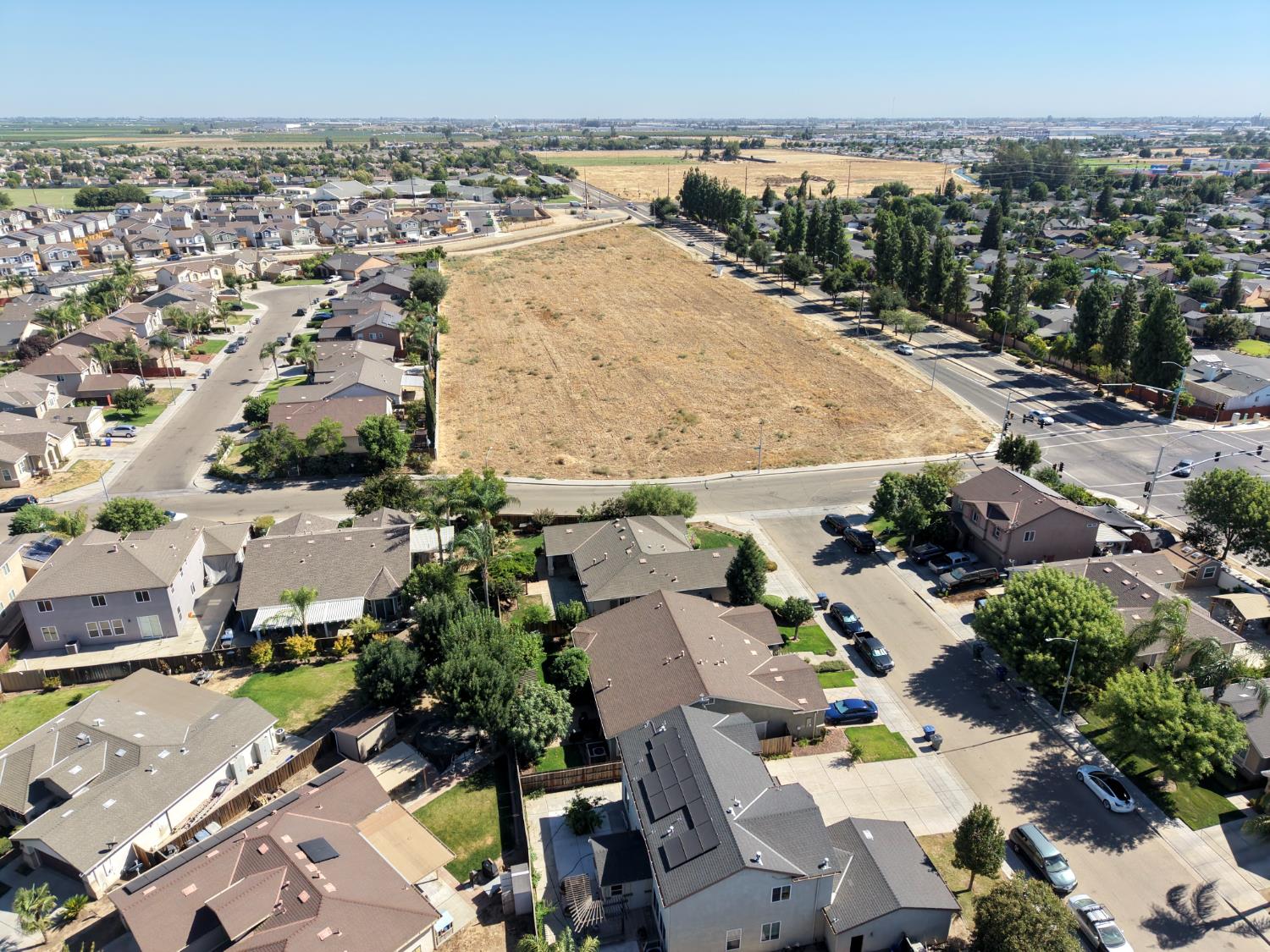 2297 S Adrian Ave, Fresno, CA 93727