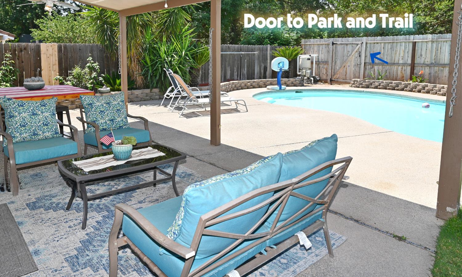870 N Bush Ave, Clovis, CA 93611