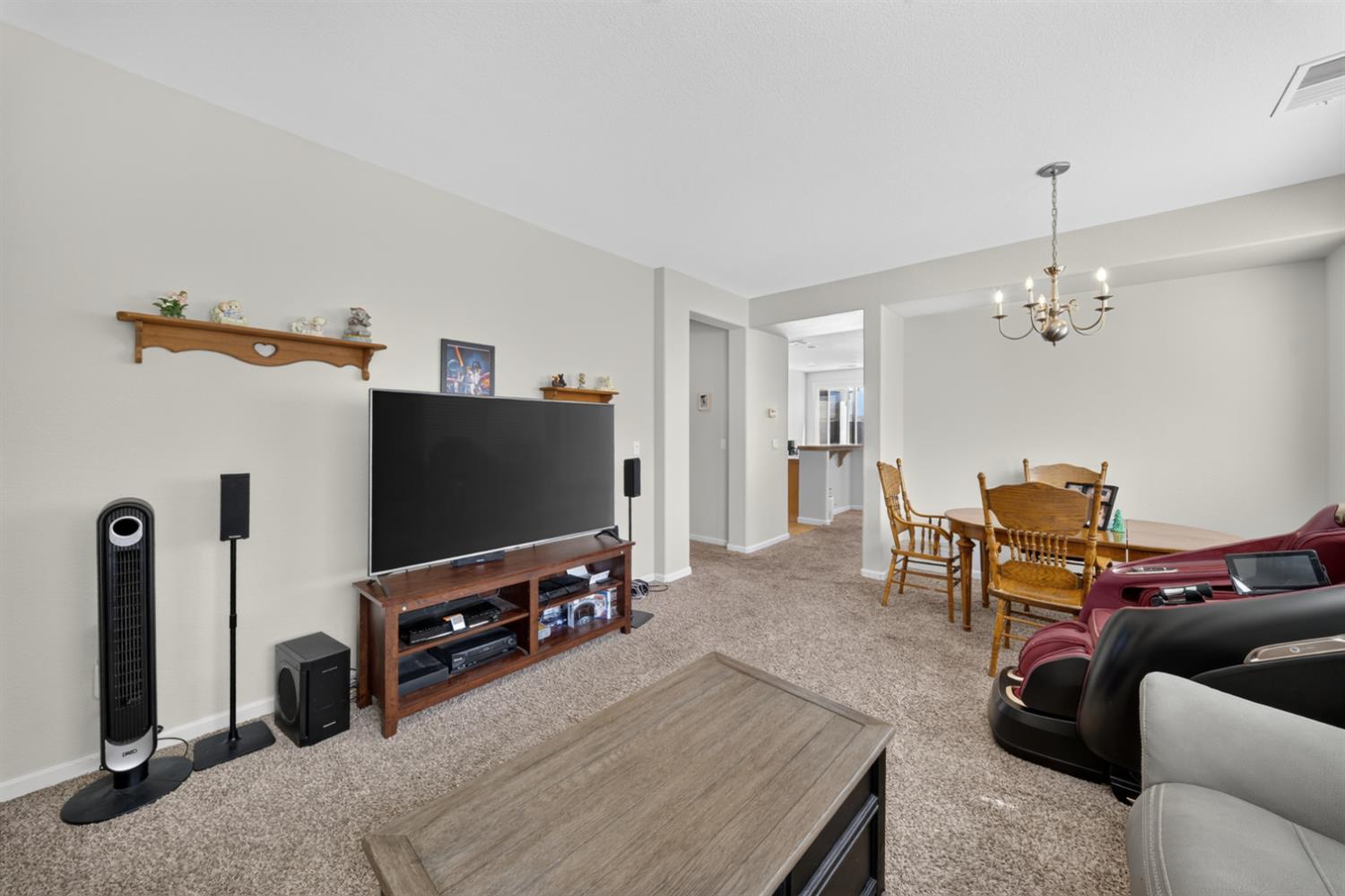 953 Chianti Cir, Coalinga, CA 93210