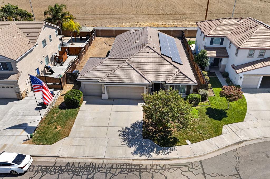 953 Chianti Cir, Coalinga, CA 93210
