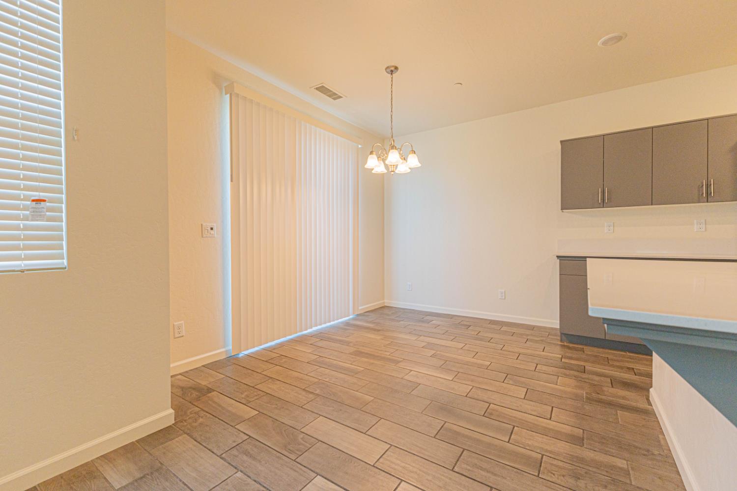 3707 Graystoke Way, Clovis, CA 93619