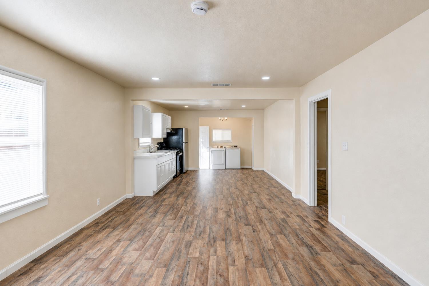 828 W 23rd St, Merced, CA 95340