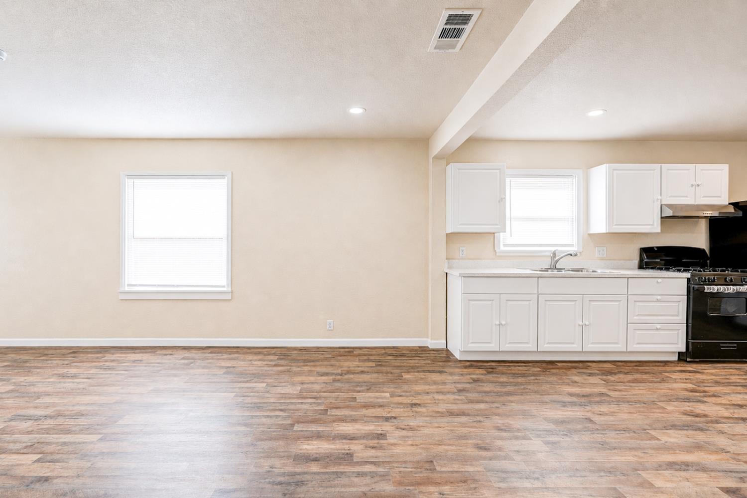 828 W 23rd St, Merced, CA 95340