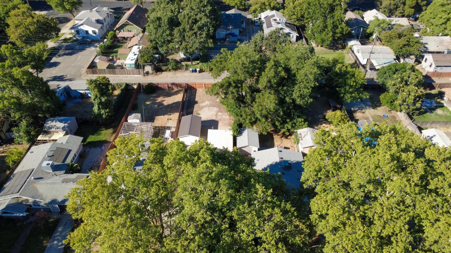 828 W 23rd St, Merced, CA 95340