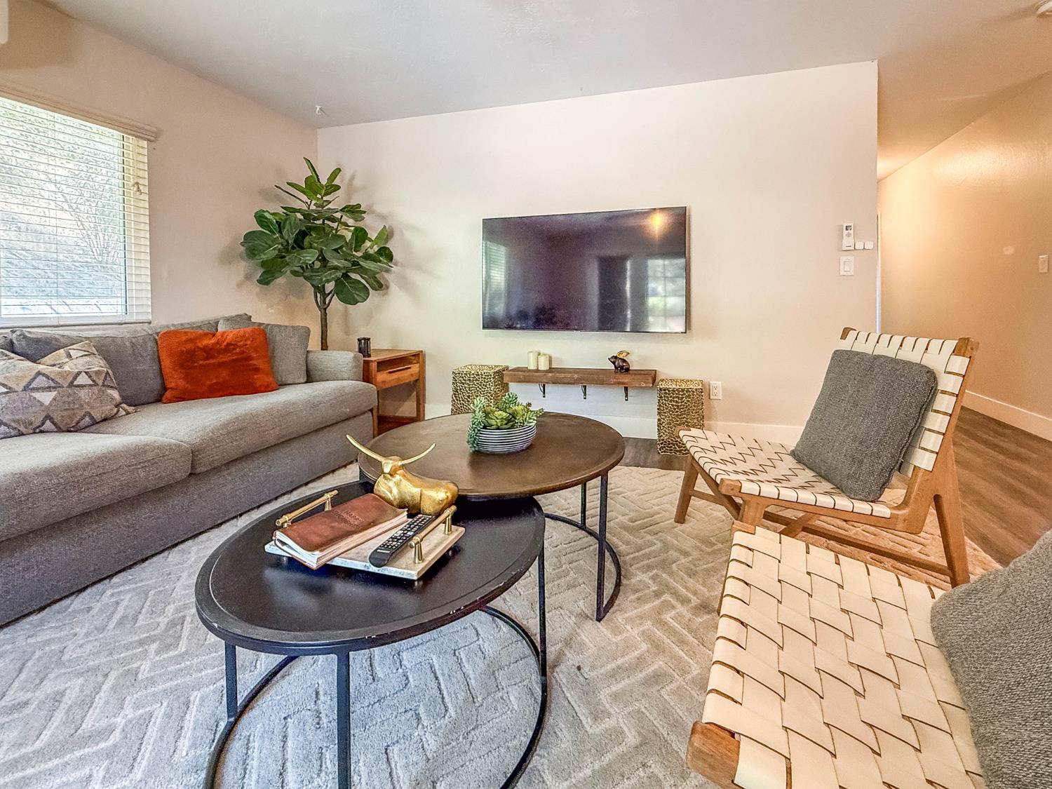 51591 Ponderosa Way, Oakhurst, CA 93644