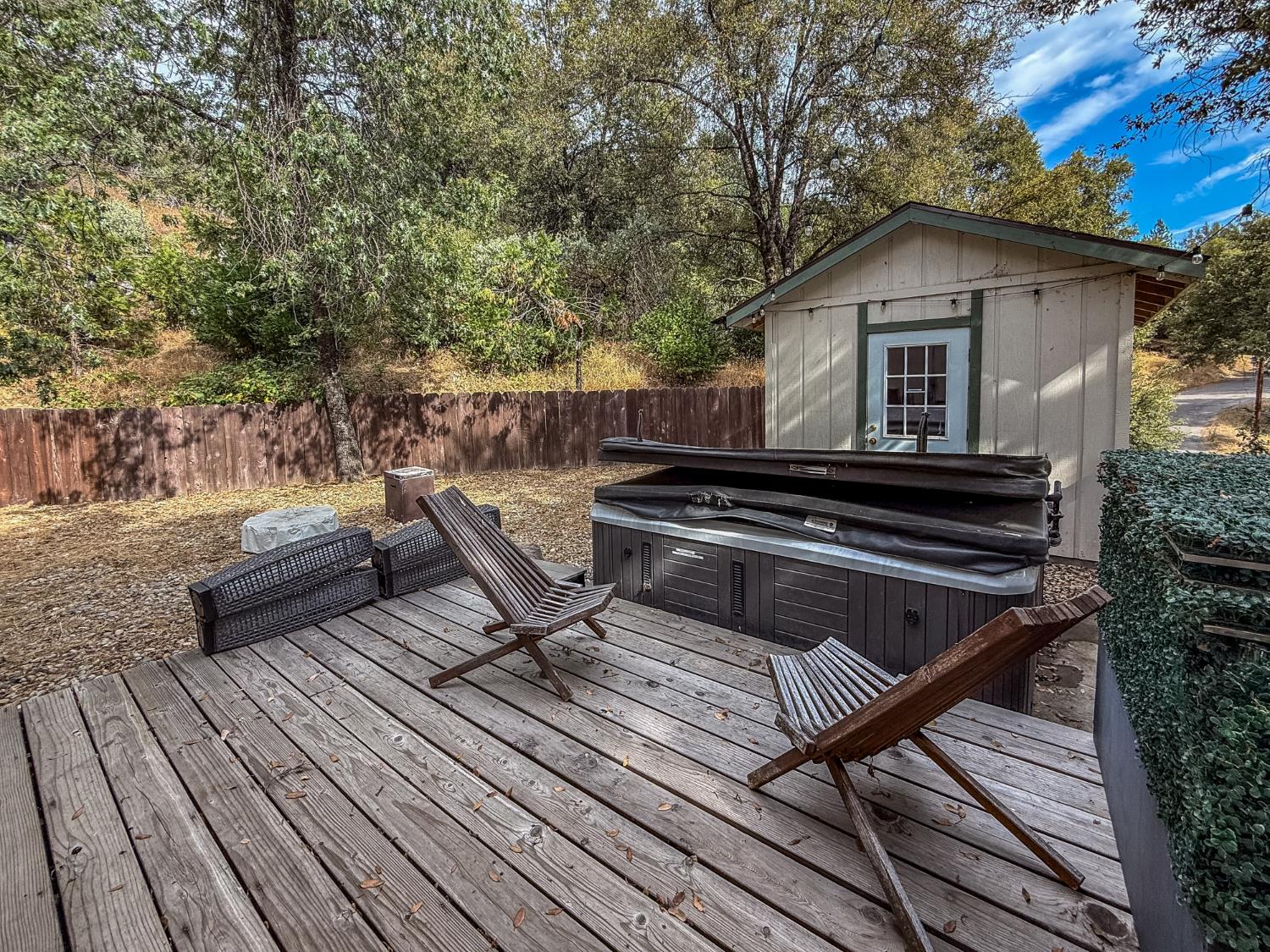 51591 Ponderosa Way, Oakhurst, CA 93644