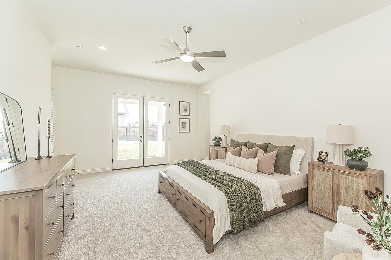 1940 Solig Ave, Kingsburg, CA 93631