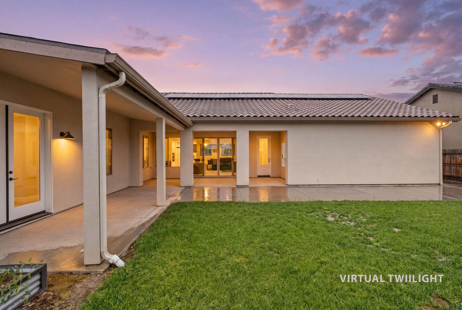 1940 Solig Ave, Kingsburg, CA 93631