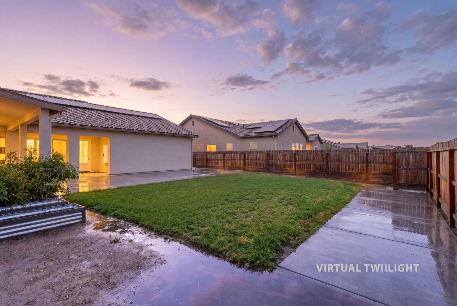 1940 Solig Ave, Kingsburg, CA 93631