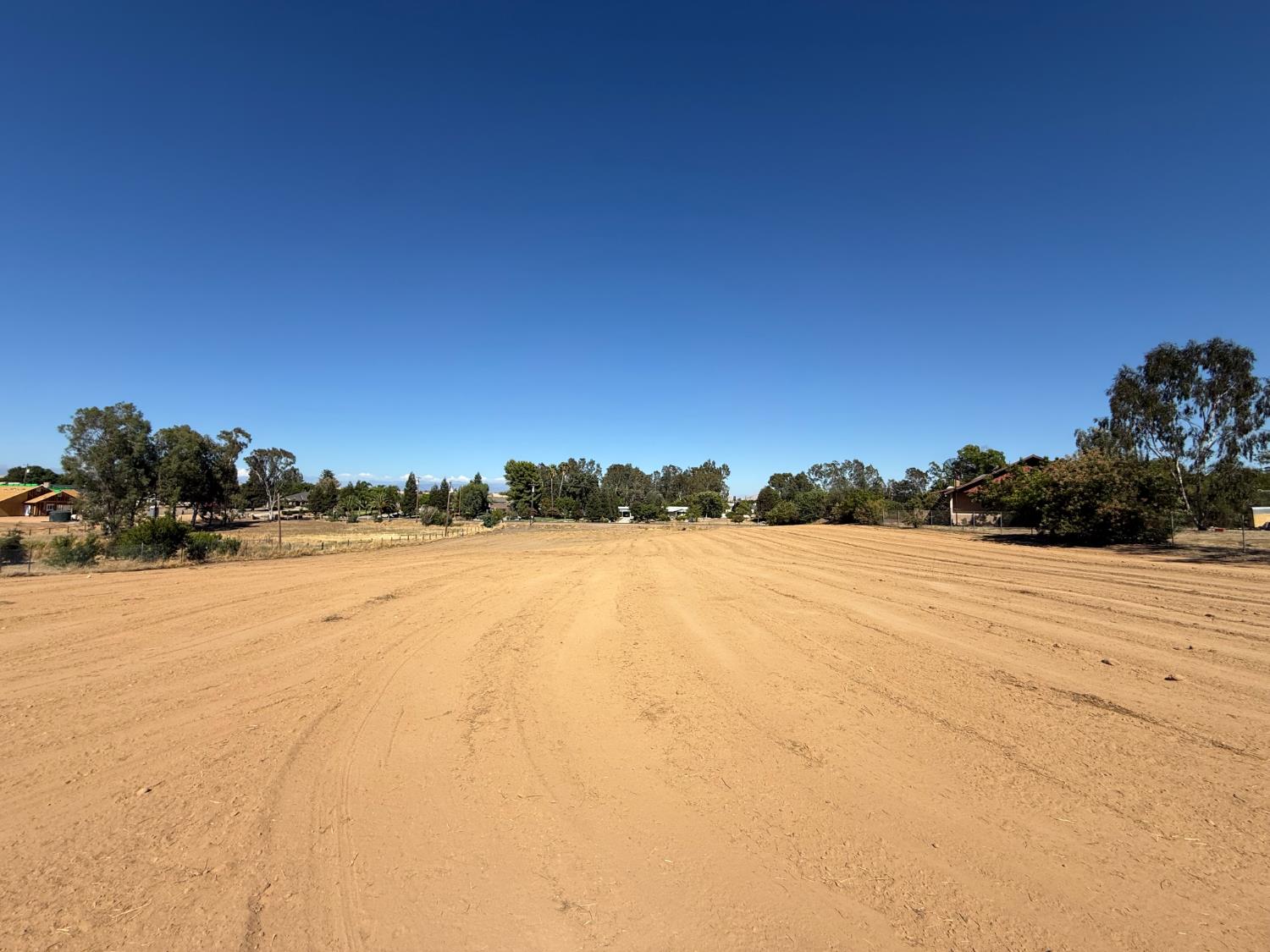 1 Brookhill Road, Madera, CA 93636