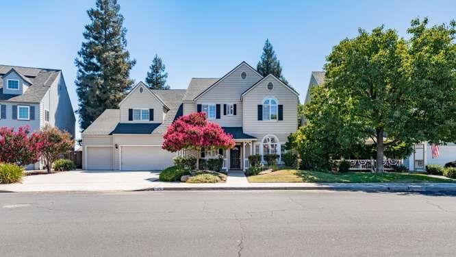 175 N Burgan Ave, Clovis, CA 93611