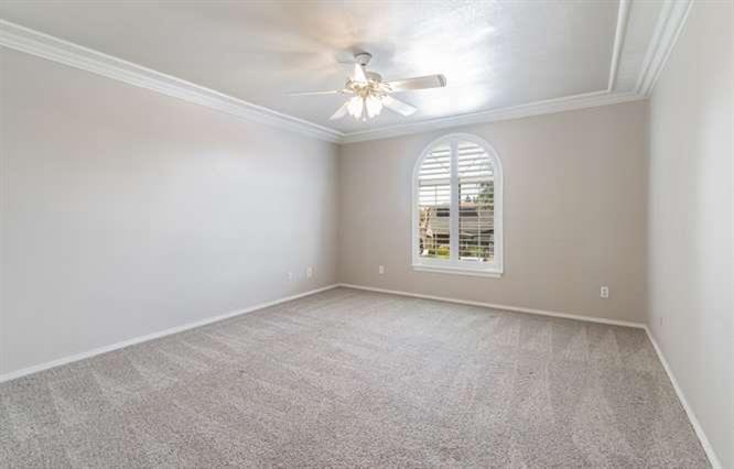 175 N Burgan Ave, Clovis, CA 93611