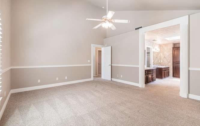 175 N Burgan Ave, Clovis, CA 93611