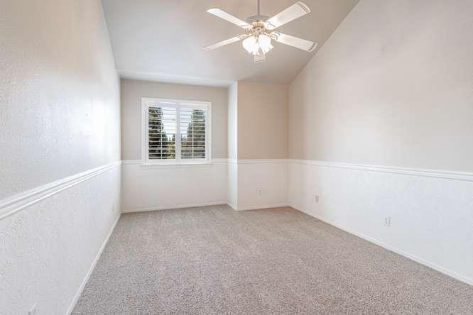 175 N Burgan Ave, Clovis, CA 93611