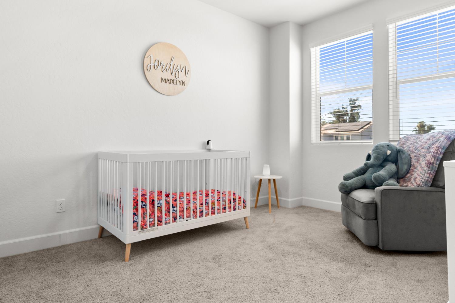 2673 Vineyard St, Hanford, CA 93230