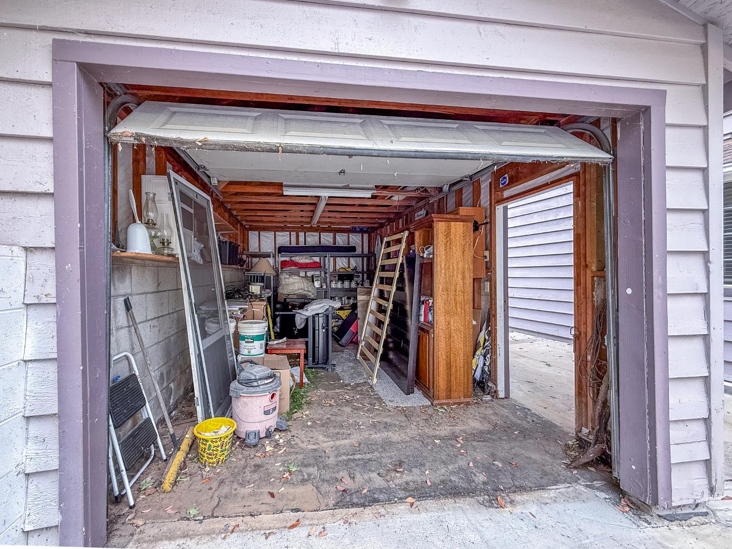 39314 Manzanita Dr, Oakhurst, CA 93644