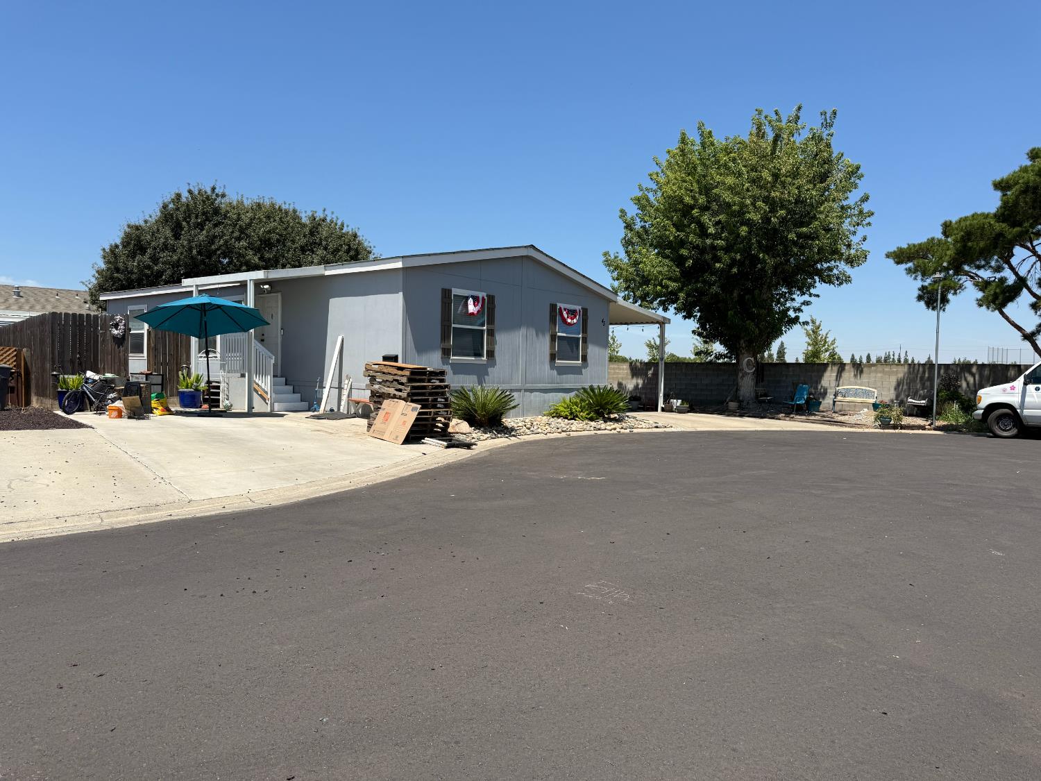 2575 S Willow Ave #SP 45, Fresno, CA 93725