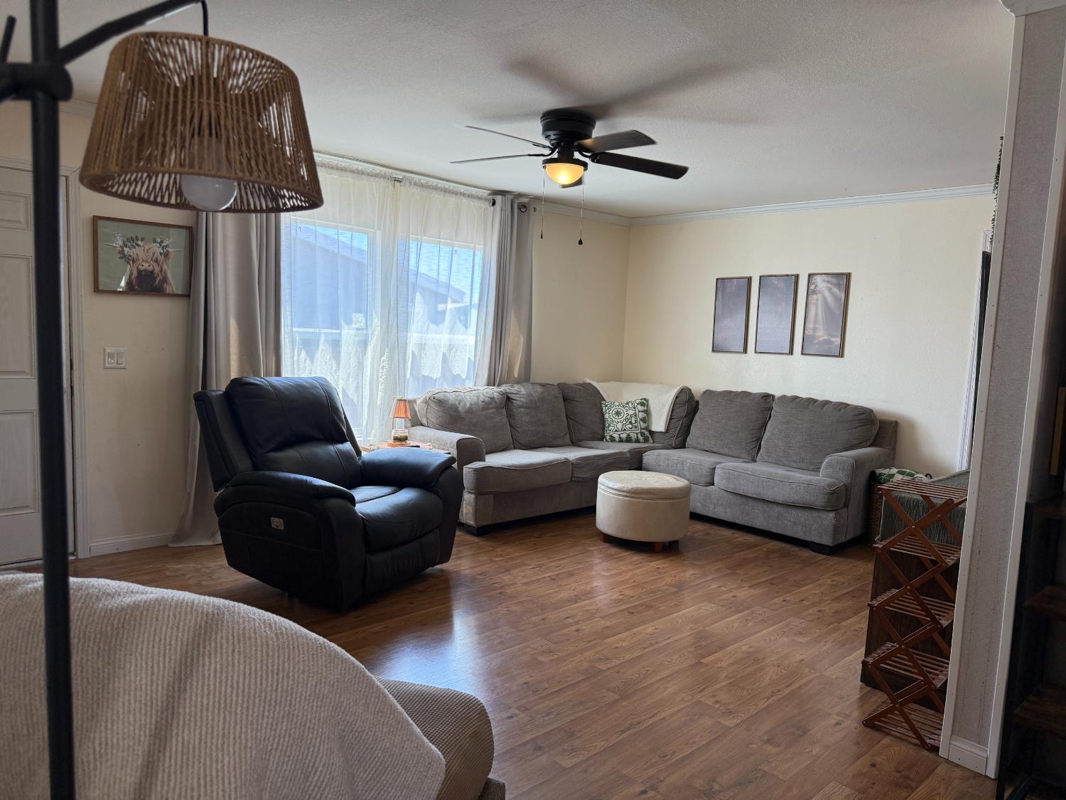 2575 S Willow Ave #SP 45, Fresno, CA 93725